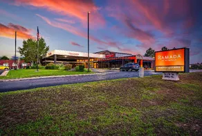 Ramada by Wyndham Cedar City - Image 2