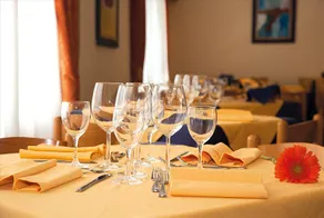 Hotel Pigalle - Image 2