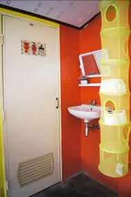 Dorm Des Fleurs - Image 2