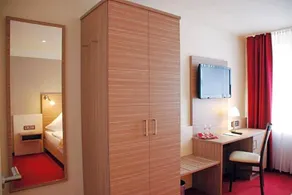 Hotel Mv Hleneck - Image 2