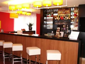 City Hotel Budapest - Image 4