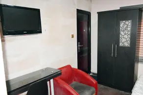 Inglesias Suites - Image 4
