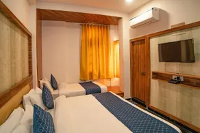 Ostel by Uddhav Vilas Hotel - Image 2