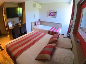 Logis Hotel Restaurant Mas de la Prairie - Image 5