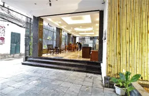 Palmo Serviced Apartment - Image 4