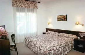 Hosteria Catalana - Image 2