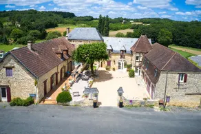 Hotel A Jayac - Logis Hotels - Image 5