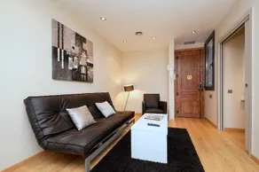 Plaza Espanya Apartments - Image 5