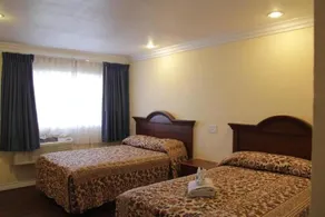 Astro Motel - Image 5