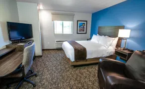 My Place Hotel-Medford, or - Image 4
