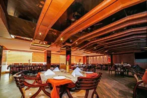 Hotel Shelter by OYO Rooms - Image 3