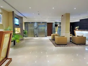Phoenix Plaza Hotel Apartments - Image 5