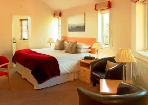 Farncombe Estate - Image 3