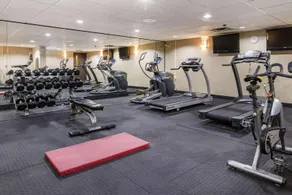 Quality Inn - Image 3