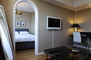 Hotel Aldoria - Image 2