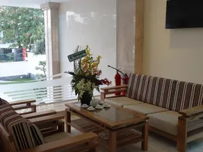 HOA VINH HOTEL CENTRAL - Image 1