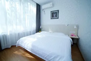 Beijing Sicily Hotel - Image 5
