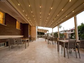 Atrium Apart Hotel - Image 2