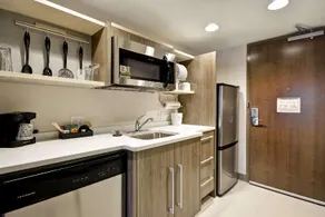 Home2 Suites by Hilton Kansas City Ku Medical Center - Image 5