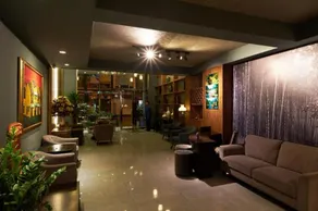 Hanoi Emerald Waters Hotel Trendy - Image 5