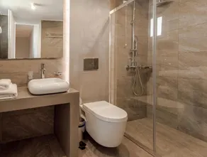 Blue Bay Hotel - Image 3