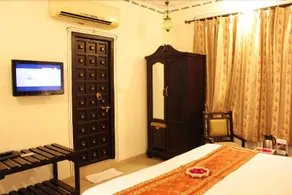 Mahima Palace - Image 3