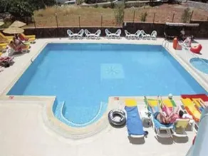Club Tokmak - Image 2