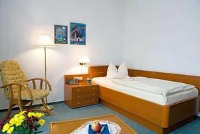 Central Inn Garni - Image 2
