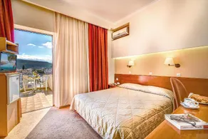 Hotel Nefeli - Image 2