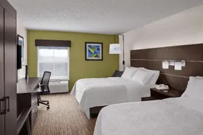 Holiday Inn Express Hotel & Suites Biltmore - Image 5