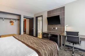 VetteCity Hotel - Image 5