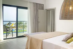 Cabogata Beach Hotel - Image 3