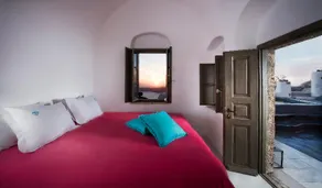 Sophia Suites - Image 2