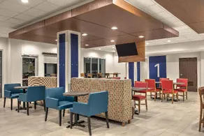 Holiday Inn Express San Antonio East – I-10 - Image 5