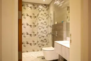 Moments Living Hotel - Image 3