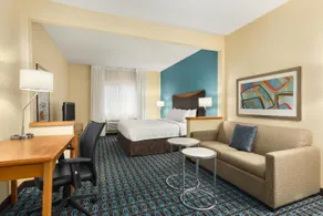 Fairfield Inn Racine - Image 3