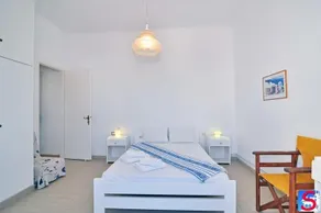 Soultana Rooms & Studios - Image 4