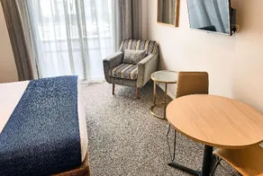 Ramada Suites by Wyndham Albany - Image 5