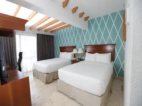 Continental Caribe Bay - Image 4