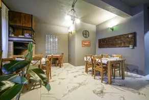 The Green Goose Hotel - Image 3