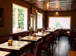Crabtree's Kittle House Restaurant and Inn - Image 5