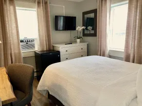 Hyannis Inn Motel - Image 3