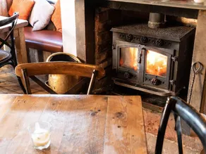 The Lion Pub & Grill - Image 5
