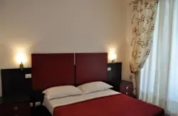 B&B Bonny - Image 5