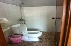 Surfers Dorm House - Image 5