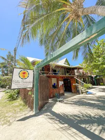 Bella's Backpackers Hostel - Image 2
