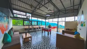 Live Free Hostel - Image 2
