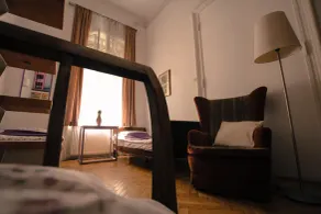 Green Bridge Hostel And Apartments - Image 3