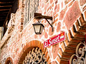 El Sunset Hostel - Image 2