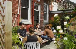 Chalet Backpackers - Image 5